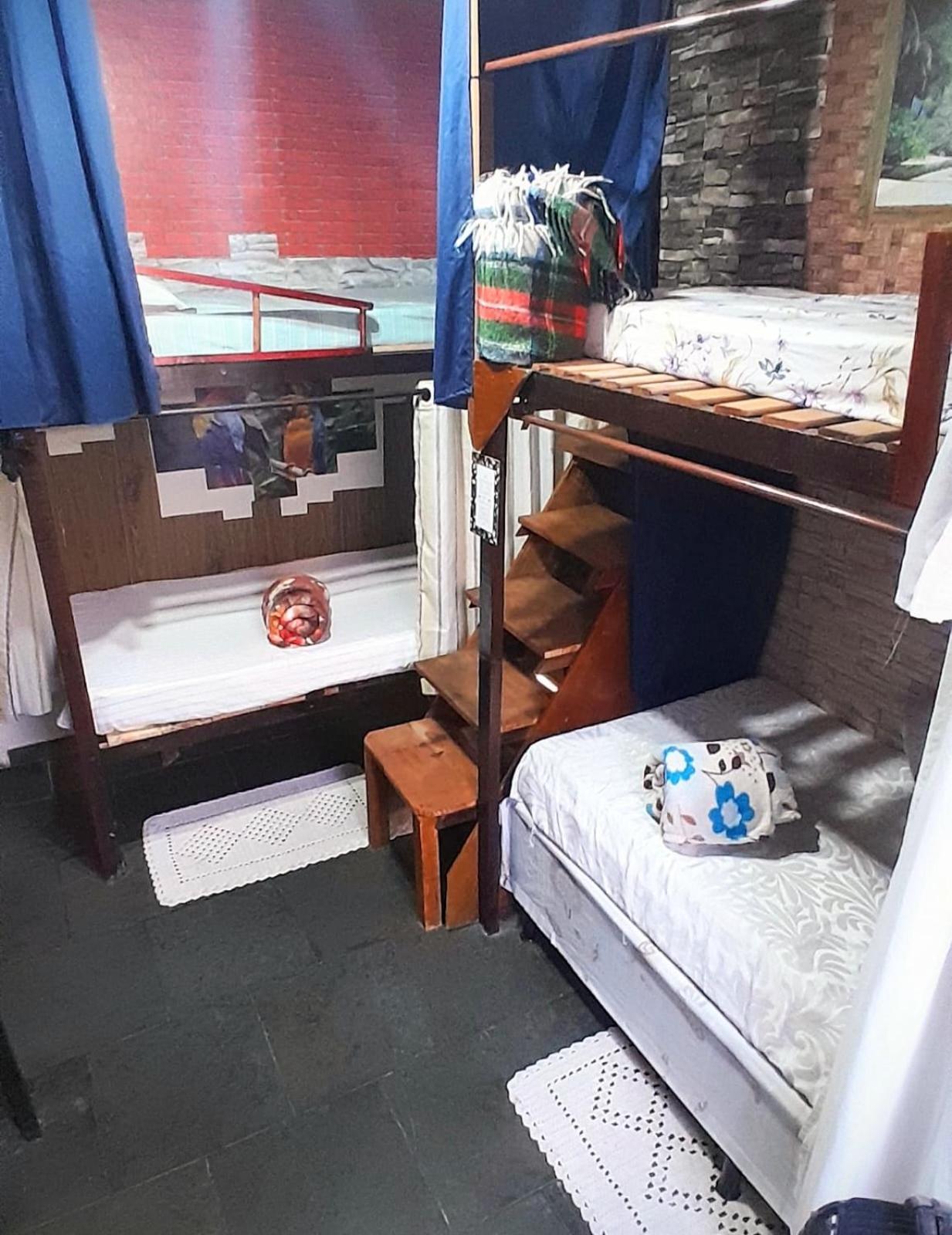 Hostel Em Itaipuacu Proximo A Praia E Terminal Da Rua 01 Marica Ngoại thất bức ảnh