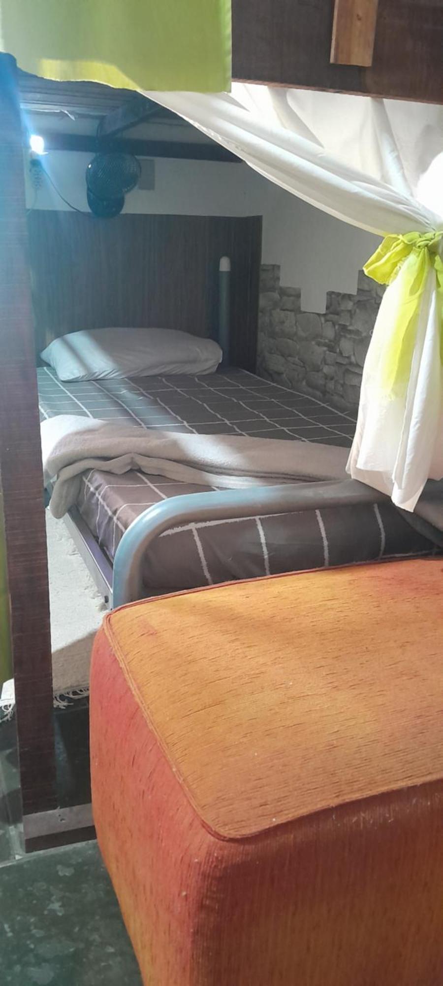 Hostel Em Itaipuacu Proximo A Praia E Terminal Da Rua 01 Marica Phòng bức ảnh