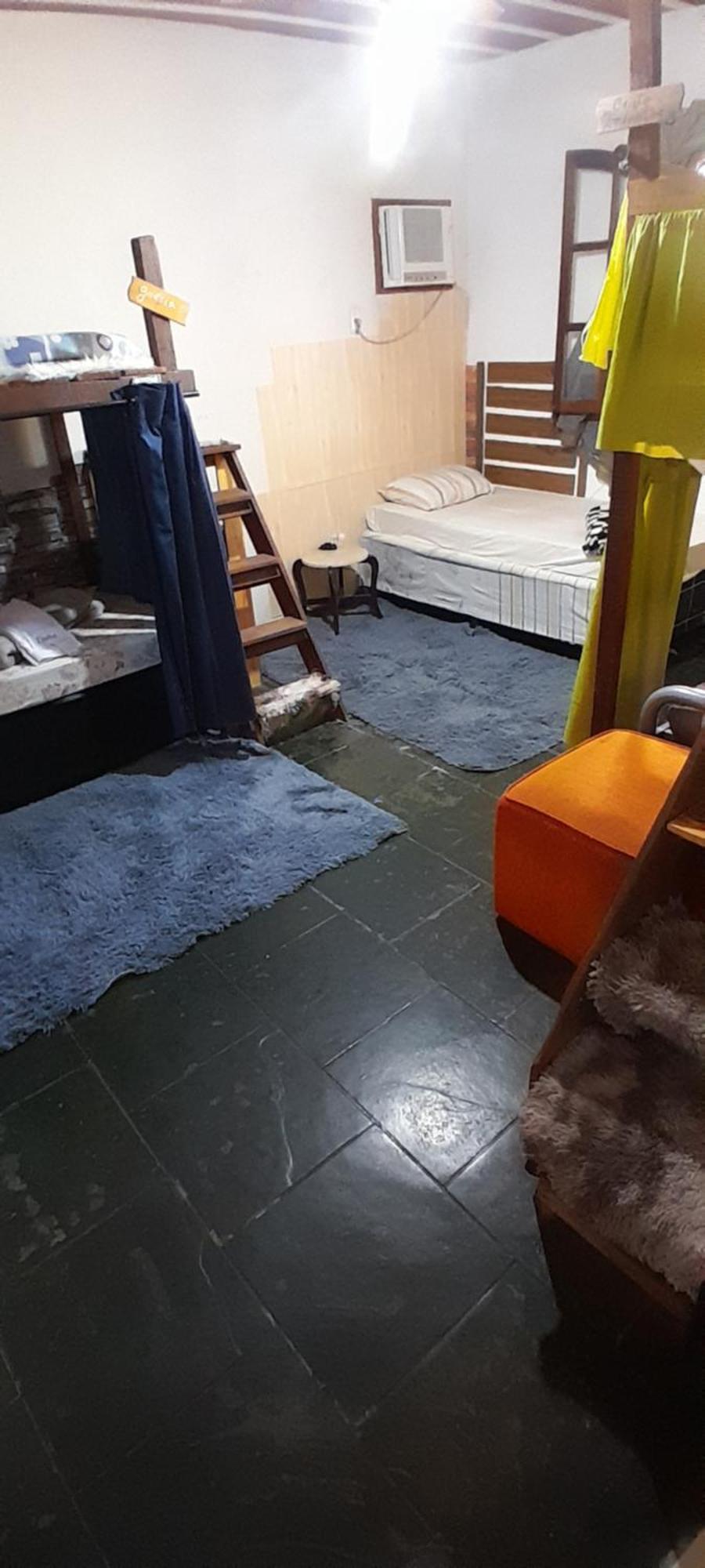 Hostel Em Itaipuacu Proximo A Praia E Terminal Da Rua 01 Marica Phòng bức ảnh